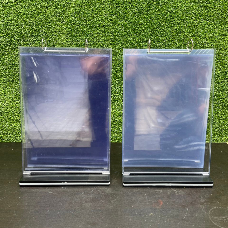 CLEARANCE SALE! เมนูตั้งโต๊ะ ฐานพลาสติกสีดำ รุ่น D5 ขนาด A4แนวตั้ง ( สินค้าหลุด QC ใช้งานปกติ )