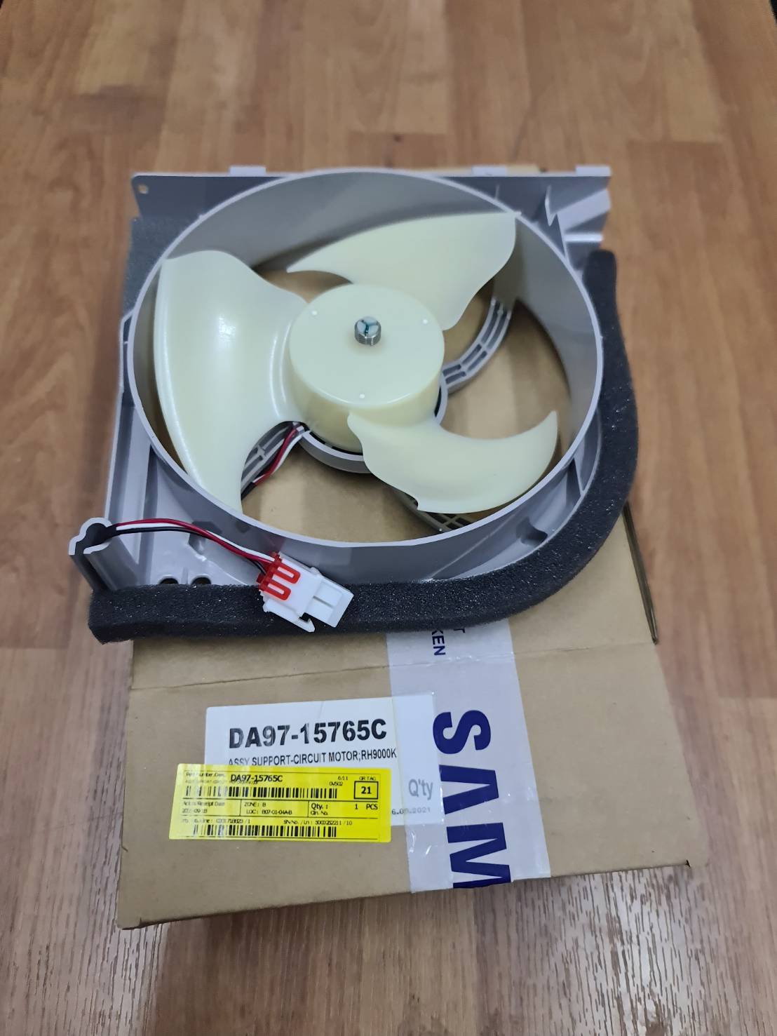 0000915 ชุด มอเตอร์ พัดลมคอนเดนเซอร์ตู้เย็น DA97-15765A DA97-15765C มอเตอร์พัดลม