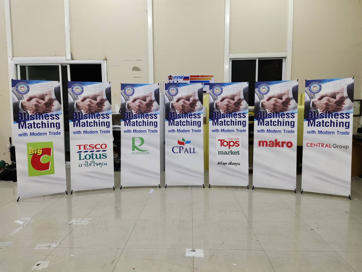 X STAND เอ๊กซ์สแตน รุ่นเกรด A ขนาด 60x160 ซม. โครงเหล็กสีดำ แข็งแรง ทนทาน ถอดประกอบได้ แถมถุงใส่อึปกรณ์ 1 ใบ