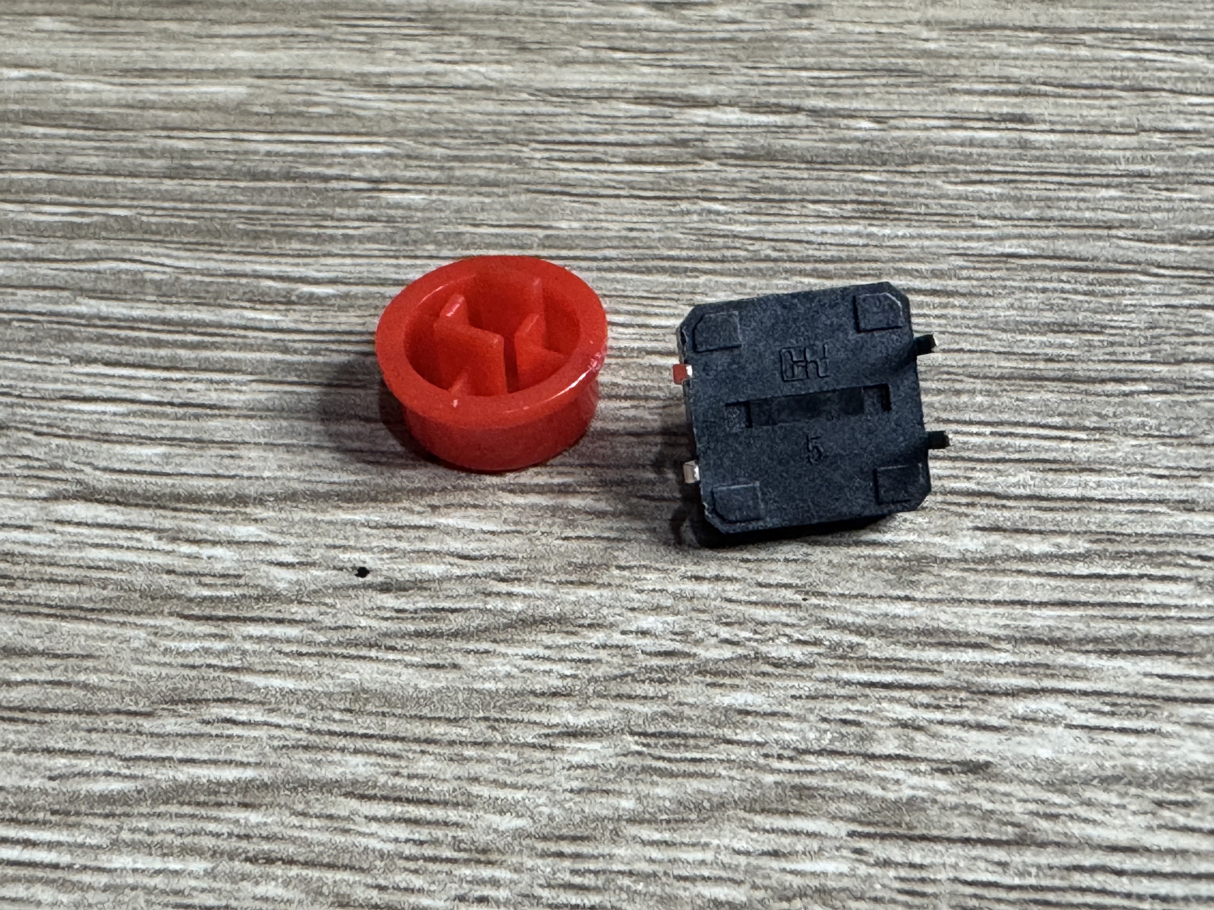 12X12mm Big key module Big button module, switch module with hat, High level output for arduino (ชุดละ 5 ชิ้น)