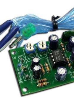 FK676 HEAD PHONE AMPLIFIER