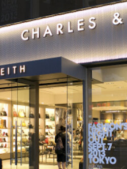 รับพรีออเดอร์ charles+&+keith+กระเป๋า สิงคโปร์