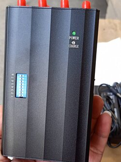 ตัดสัญญาณโทรศัพท์ มือถือ wifi GPS Cellphone & GPS Jammer