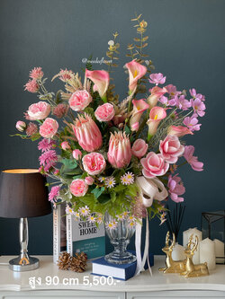 แจกันดอกไม้ประดิษฐ์ทรงสูง แจกันดอกไม้แสดงความยินดี แจกันดอกไม้ปลอมสวยๆ ดอกกุหลาบสัมผัสเหมือนจริงในแจกันแก้ว แจกันทรงสูง ขนาดใหญ่