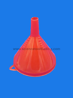 กรวยพลาสติก