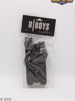 กล่องPEQดัมมี่ ยี่ห้อ D-Boy กล่องเก็บแบตเตอรี่สำหรับปืนบีบีกันที่หาที่เก็บแบตเตอรี่ยาก