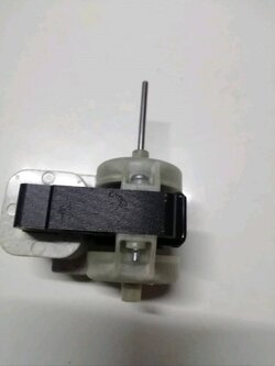 0000520 มอเตอร์ตู้เย็น มอเตอร์ ตู้เย็น nuforce 2 ประตูของยี้ห้อชาร์ปใช้ไฟ 220 V มอเตอร์ โนฟรอส