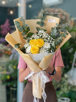 ช่อดอกกุหลาบ ช่อดอกไม้สีเหลือง ช่อดอกไม้สด