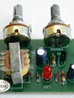 FUTUREKIT FK-927 เครื่องนวดกล้ามเนื้อด้วยคลื่น 9V (ชุดคิทยังไม่ประกอบ)