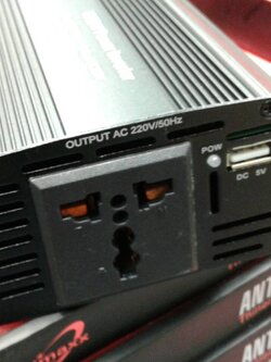 ใช้เครื่องใช้ไฟฟ้า ไฟบ้าน ด้วย เครื่องแปลงไฟรถยนต์ เป็นไฟบ้าน 12 V เป็น 220 V 1000 วัตต์