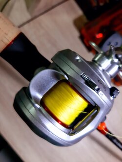 Abu Garcia Silver Max หมุนซ้าย หยดน้ำ