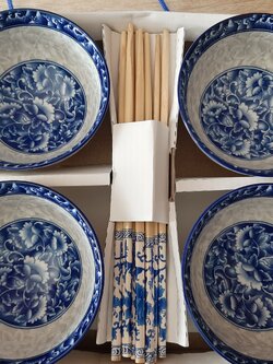 ถ้วย ชาม สไตล์ญี่ปุ่น (เป็นชุด)