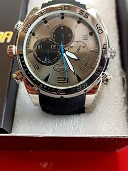 กล้องแอบถ่าย นาฬิกาข้อมือ spy watch 16GB