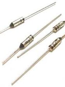 เทอร์โมฟิวส์ Thermal Fuse 121 ํc 10A สำหรับเครื่องใช้ไฟฟ้าประเภทต่างๆ