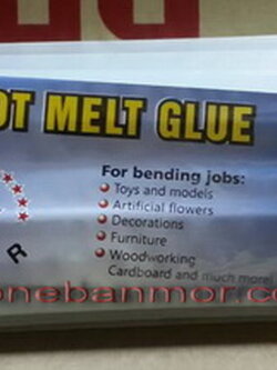 กาวแท่งใหญ่สำหรับปืนยิงกาว 1 กิโลกรัม