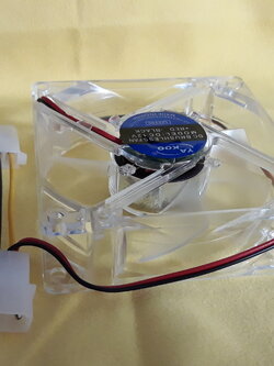 พัดลมระบายความร้อน PC ขายปลีก ส่ง ทุกขนาด สอบถามค่ะ