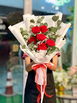 ช่อดอกไม้สด ช่อดอกกุหลาบ