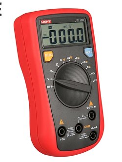 UNI-T UT136D Digital Multimeter