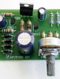 FK808 VARIABLE REGULATOR 0-30V 1A