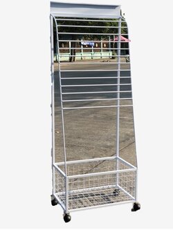 ชั้นวางกระดาษห่อของขวัญ