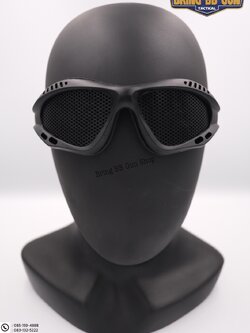 แว่นตา ตระแกรงเหล็ก (รูเล็ก)