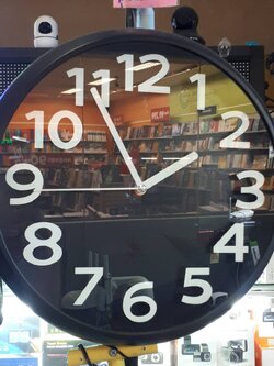 กล้องนักสืบสายลับ กล้องนาฬิกาแขวนผนัง WIFI ไร้สาย ภาพคมชัดปรับความละเอียดได้ถึง 4K