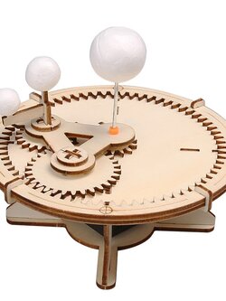 ชุด STEM แบบ DIY : วงโคจรโลกและดวงจันทร์