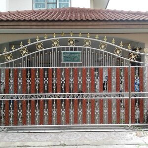 ราวระเบียง โทร 090-8944938 ซ่อมประตูสแตนเลส ราวกันตก ราวบันได ราวระเบียง ประตูสแตนเลส