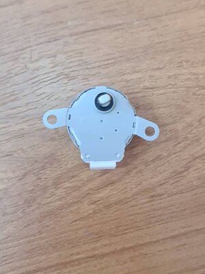 0000536 มอเตอร์สวิง 1347687L ไดกิ้น มอเตอร์บานสวิง