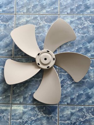0000745 ใบพัดลม อุตสาหกรรม Hatari ฮาตาริ 22 นิ้ว พลาสติกเหนียว ไม่แตกง่าย Industrial fan blade Hatari แท้จากบริษัท