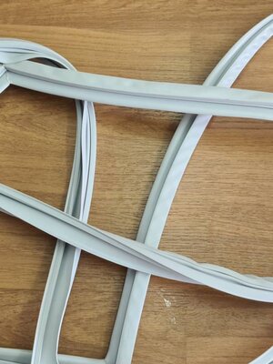 0000535 ชุด ขอบยาง R-T190W1 ประตูตู้เย็น 2 ประตู HITACHI ฮิตาชิ