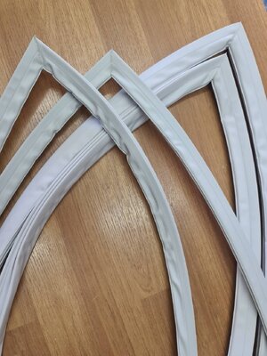 0000834 ขอบยาง ประตู ตู้เย็น Sharp ชาร์ป รุ่น SJ-FX79T-SL (ขอบบน) ยางขอบประตูตู้เย็น ขอบยางประตู ตู้เย็น 2 ประตู