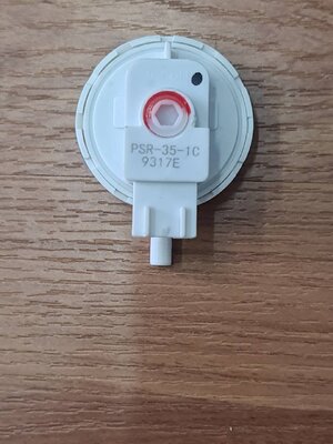 0000444 เพรชเชอร์ 9317E ฮิตาชิ Hitachi สวิทซ์ควบคุมระดับน้ำ เครื่องซักผ้า เพรสเชอร์สวิทซ์