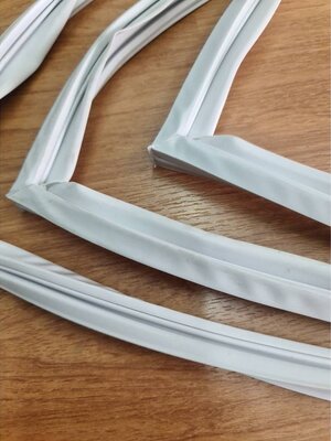 0000938 ขอบยาง ประตู ตู้เย็น โตชิบา Toshiba รุ่น GN-41KD ยางขอบประตูตู้เย็น ขอบยางประตู ตู้เย็น 2 ประตู