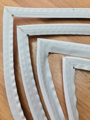 0000767 ขอบยาง ประตู ตู้เย็น Sharp ชาร์ป รุ่น SJ-P51N (ขอบบน) ยางขอบประตูตู้เย็น ขอบยางประตู ตู้เย็น 2 ประตู