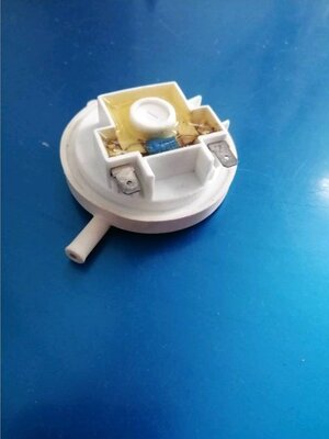 0000506 เพรสเซอร์ AK-2028 สวิทซ์เครื่องซักผ้า สำหรับ ฮิตาชิ